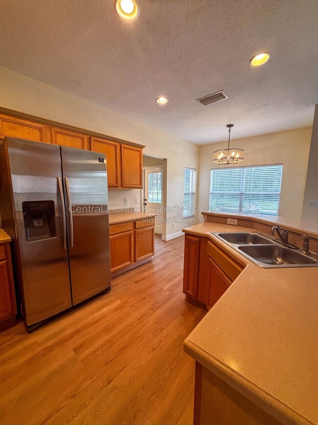 Building Photo - 10632 Cypress Trail Dr