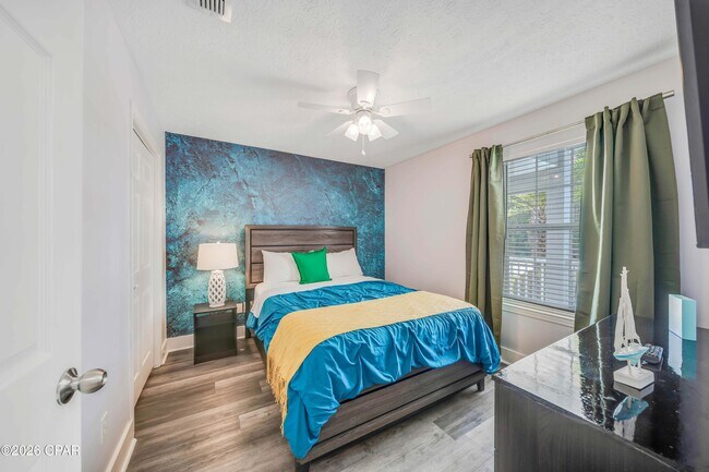 Building Photo - 11804 Cabana Ct