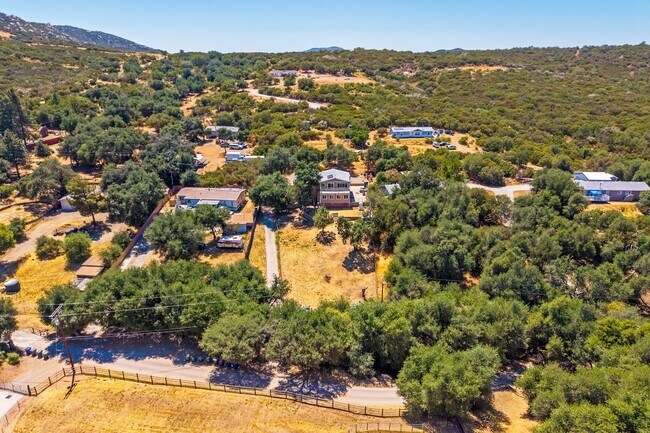 Building Photo - 3/3 HOME available NOW in DESCANSO w/ gara...