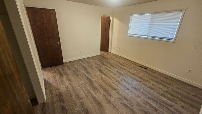 Building Photo - Asotin Home