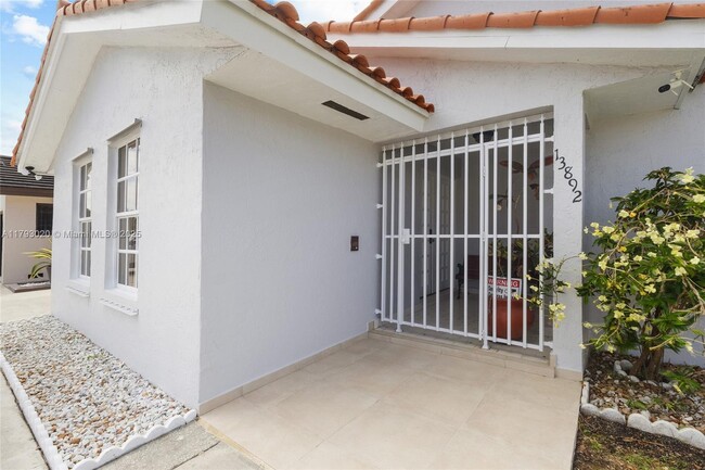 Building Photo - 13892 SW 25th Terrace