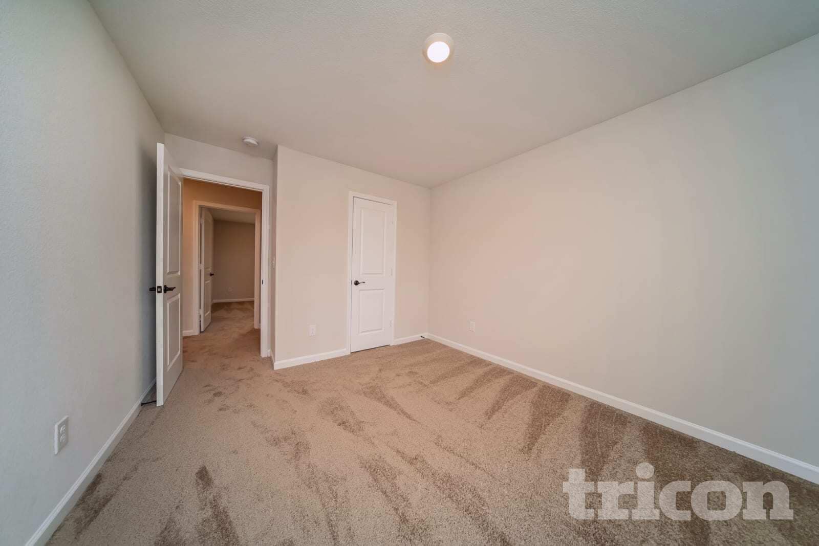 Building Photo - 966 Minden Terrace