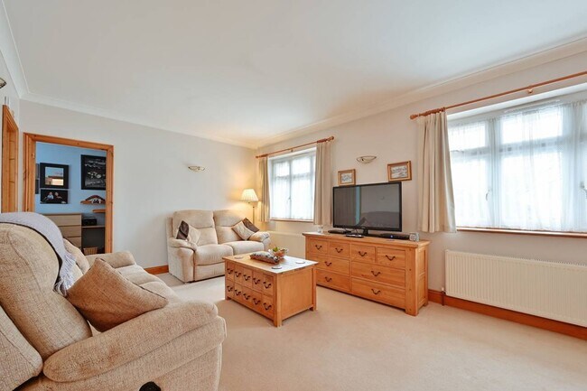 Building Photo - 6408 Berwickshire Way