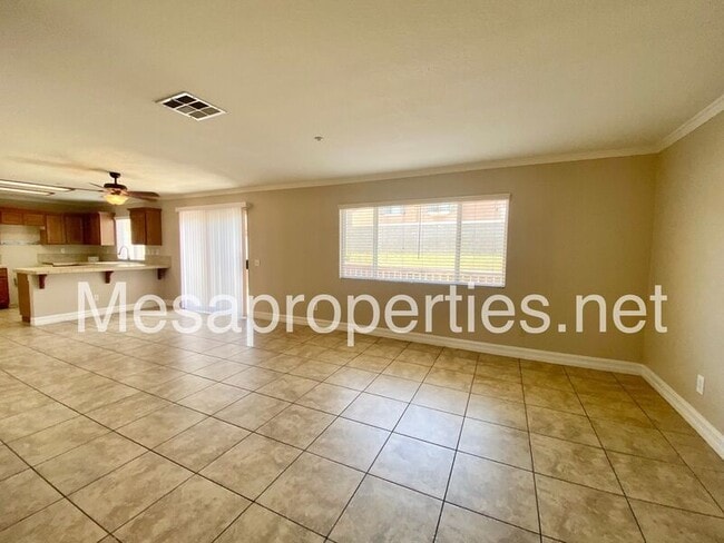 Building Photo - 7195 Oak Tree Pl