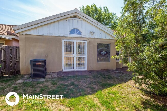 Building Photo - 7185 Stonegate Blvd