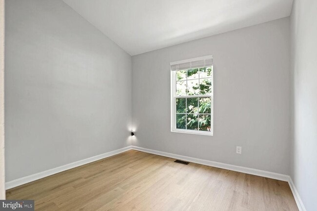 Building Photo - 6146 Kendra Way