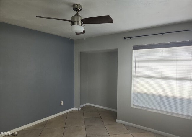 Building Photo - 1604 Ridgecrest St