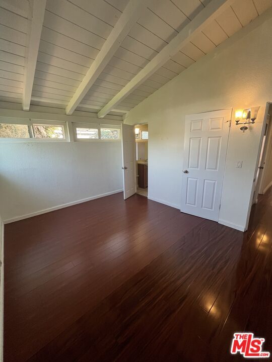 Building Photo - 8227 Lindley Ave