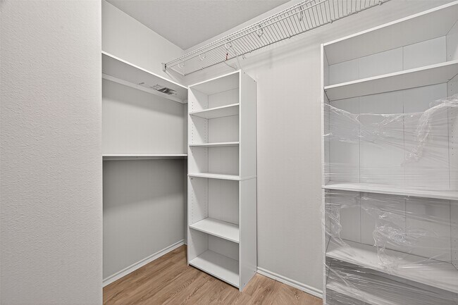 Building Photo - 25311 Mallard Bay Ln