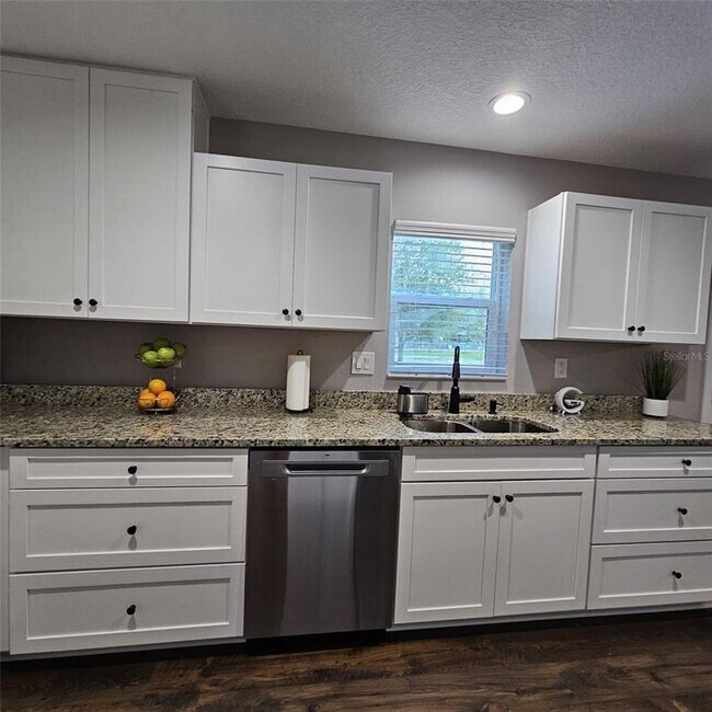 Building Photo - 3148 Boggy Terrace Dr