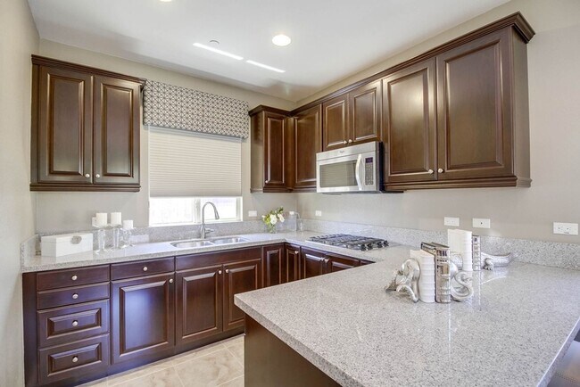 Building Photo - 408 Coastal Hills Dr