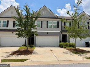 Building Photo - 7091 Gladstone Cir