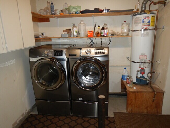laundry - 203 main circle