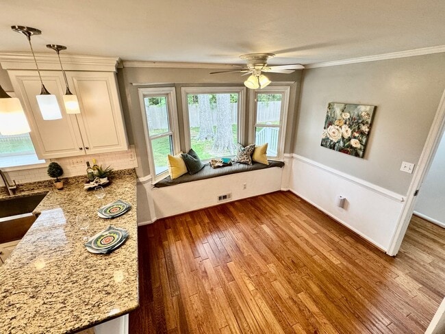 Building Photo - Ready NOW! A Spacious Home in Beautiful Pi...
