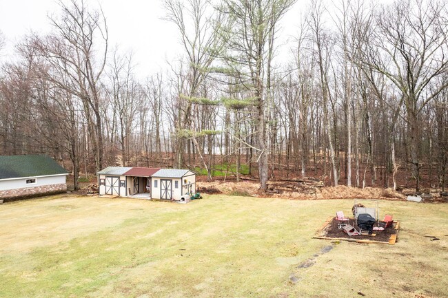 Building Photo - 63 Walker Valley Rd