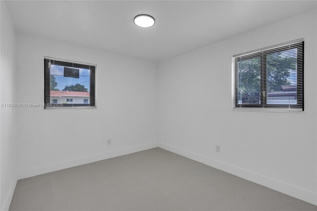 Building Photo - 18805 NW 31st Ave