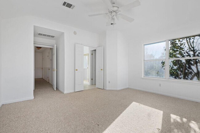 Building Photo - 2209 Boneset Trail