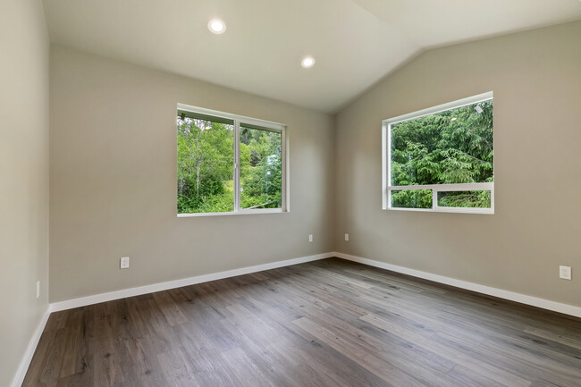 Master Bedroom (East and South Facing) - 1563 Mt Baker Hwy