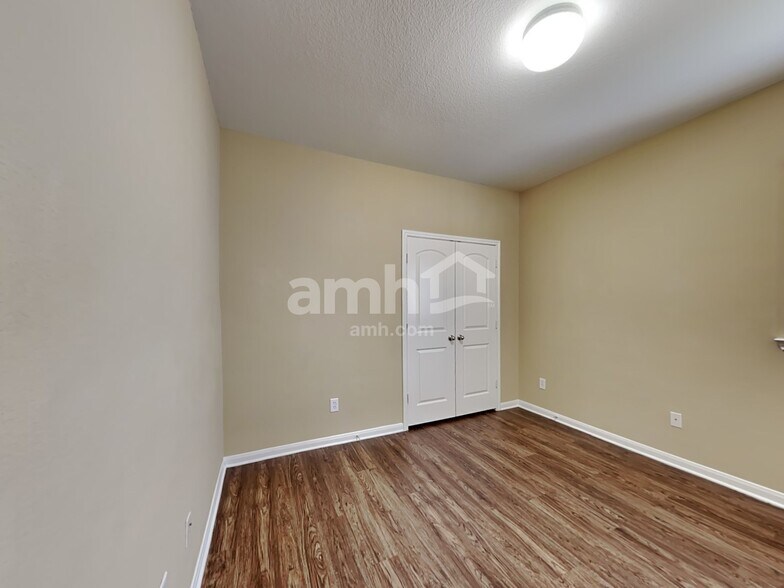 Building Photo - 26314 Longview Creek Dr