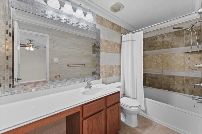 Building Photo - 5007 Fox Mill Ln
