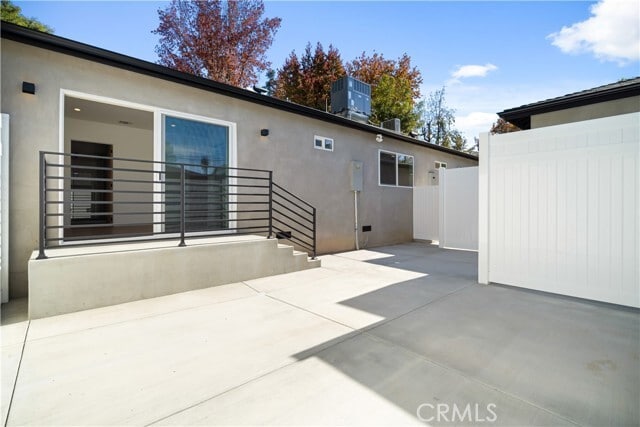 Building Photo - 6935 Jellico Ave