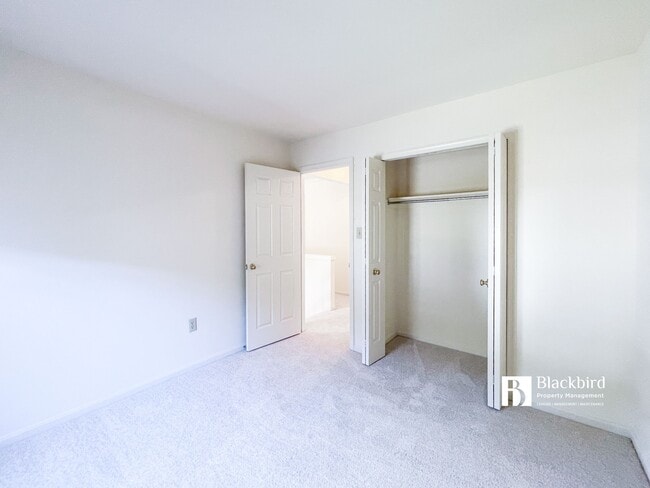 Building Photo - 15412 Overlea Ct