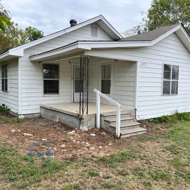 Building Photo - 5466 TX-77