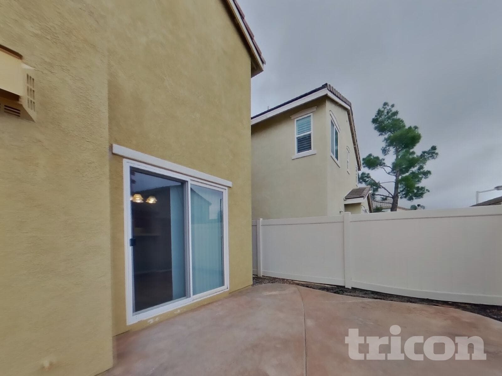 Building Photo - 1431 Bittersweet Dr