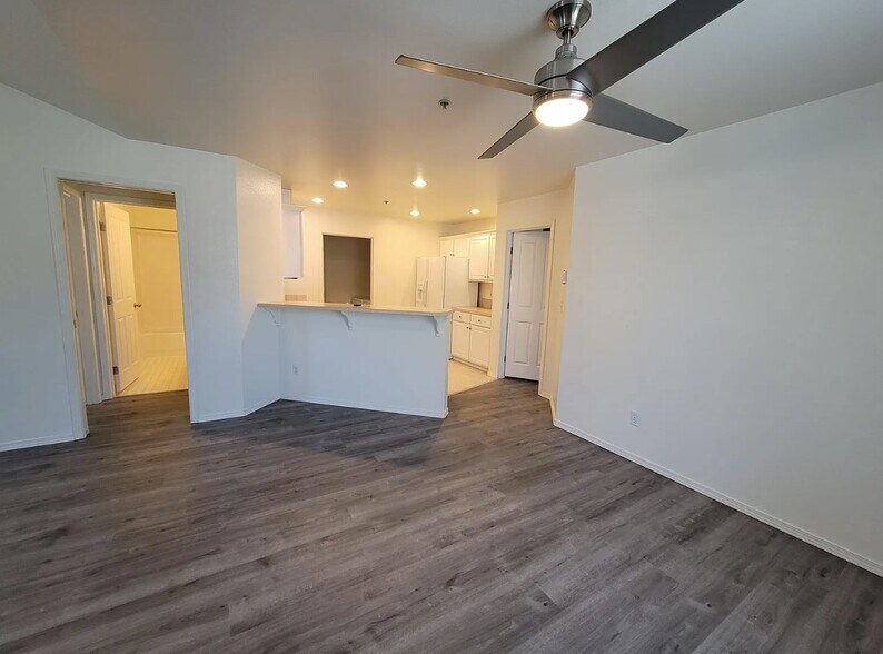 Kitchen - 1787 Kennedy Pl