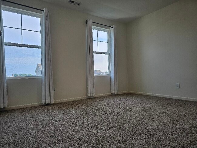 Building Photo - 7750 W 105th Pl