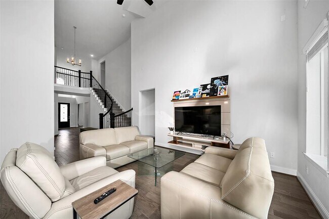 Building Photo - 2334 Calm Channel Ct