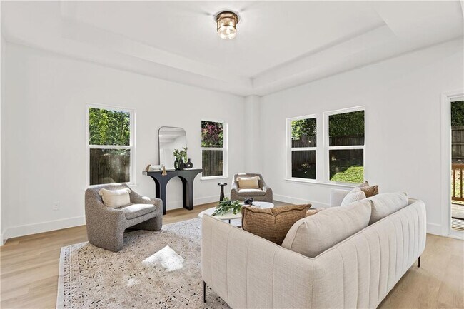 Building Photo - 3183 Zion St