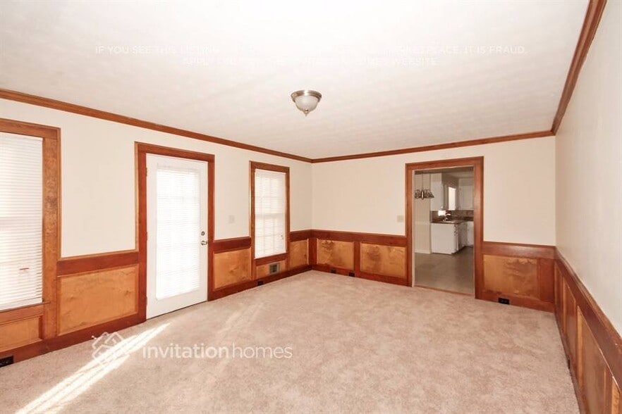Building Photo - 1480 Meadow Oak Dr