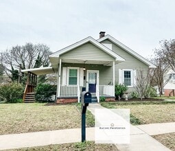 Building Photo - Cozy Two Bedroom Home in Lyman