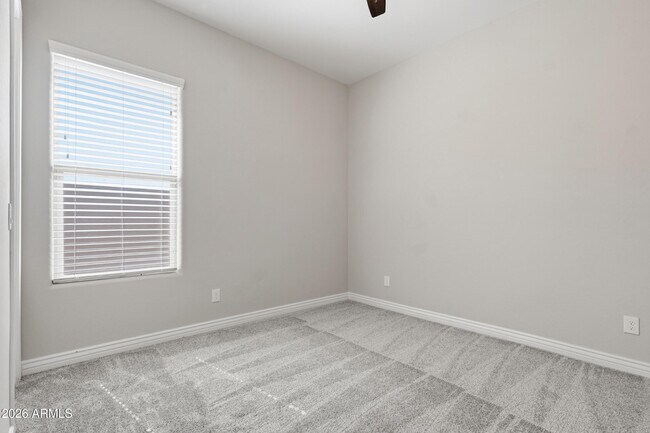Building Photo - 3550 W Wildwood Dr