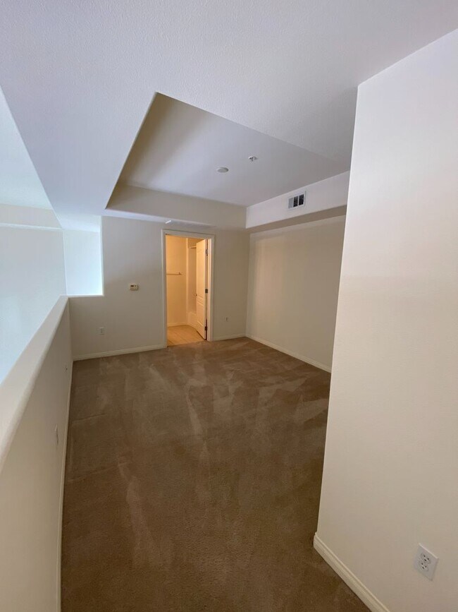 Building Photo - Beautiful, 2 story penthouse loft at the M...