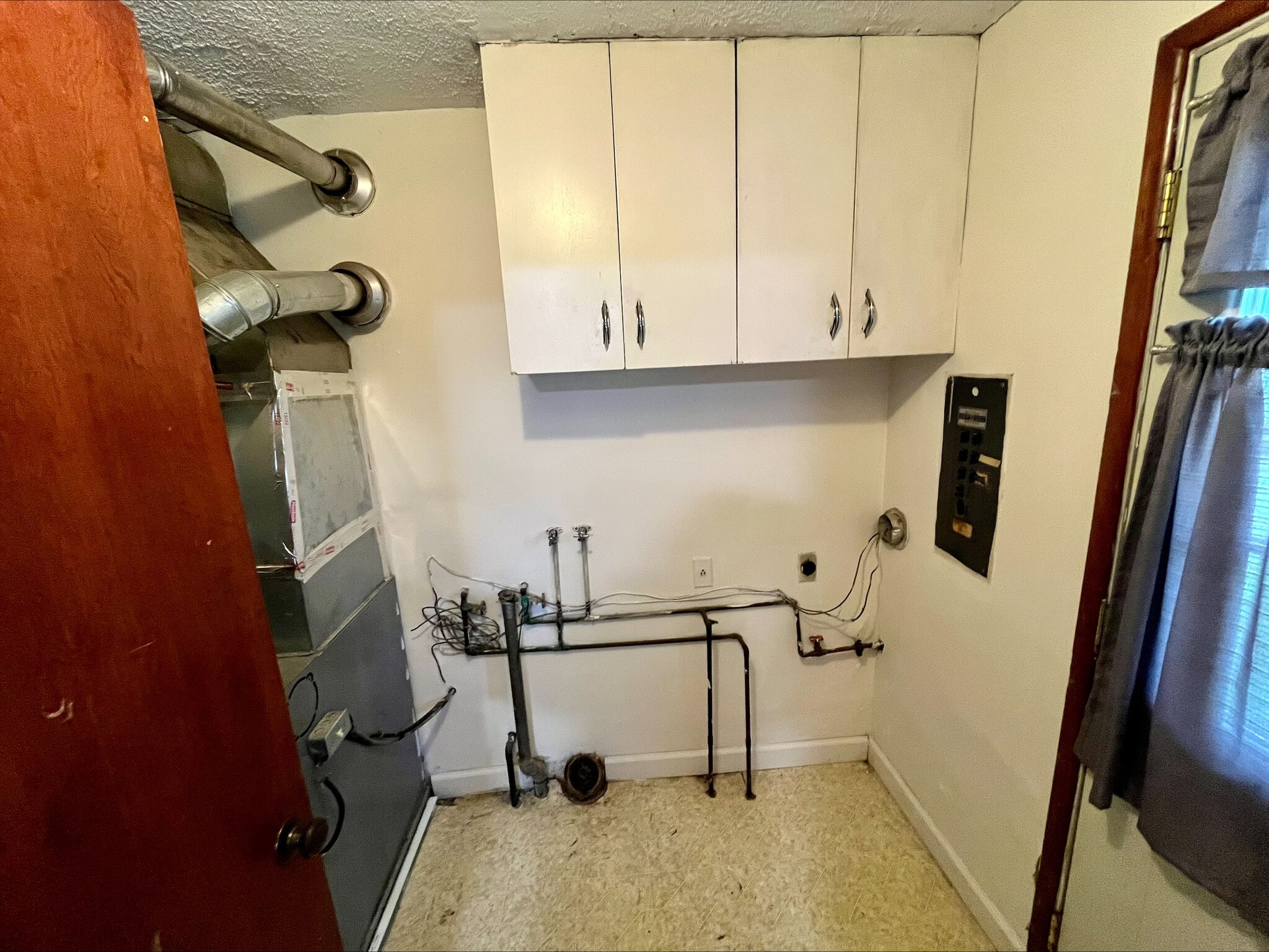 Building Photo - 1141 Saxe Ave