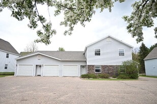 Building Photo - 1409 River View Ave