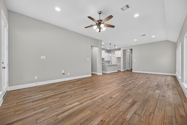 Building Photo - 17371 Merigold Hts Dr