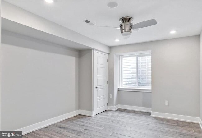 Building Photo - 902 W Susquehanna Ave