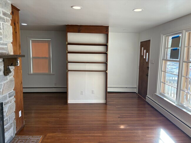 Building Photo - 77 Winding Ln