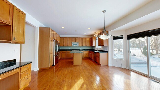 Building Photo - 12832 Nautica Ct