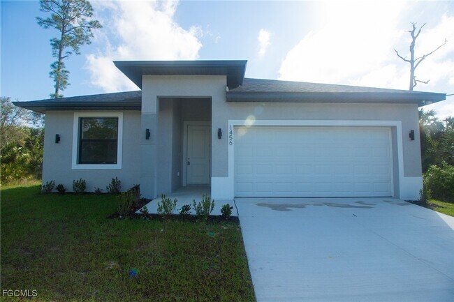 Primary Photo - 1456 Rugby Cir