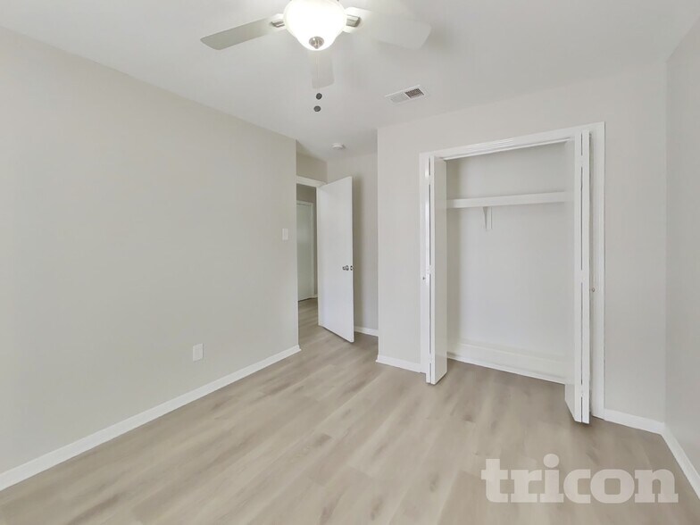 Building Photo - 7506 Lemon Tree Cir