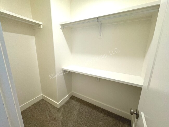 Building Photo - 3BD/3BA FOR RENT IN THE RESERVE
