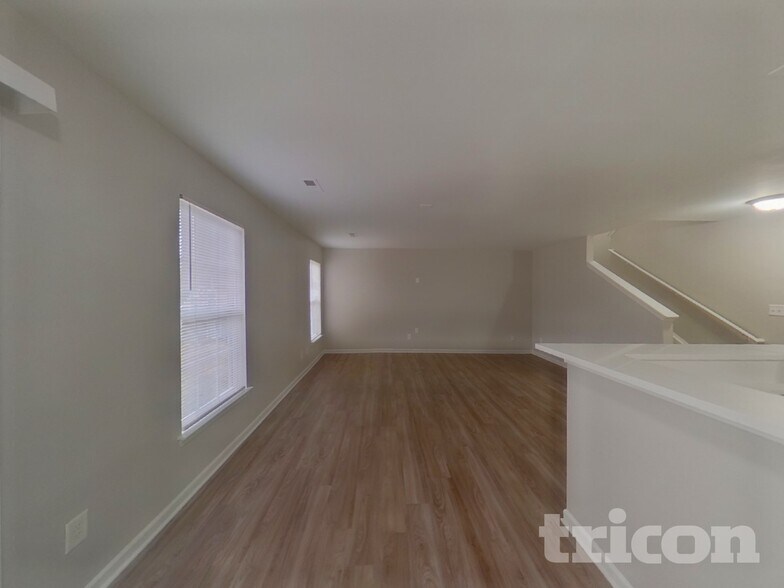 Building Photo - 3323 Mazen Ct