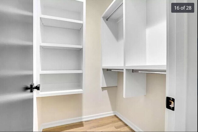 Building Photo - 454 Calhoun St NW