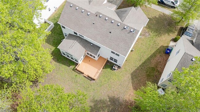 Building Photo - 310 Canaan Cir