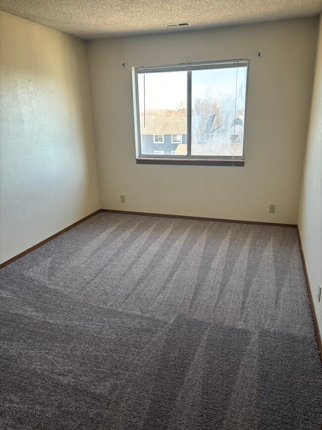 Building Photo - 505 Colorado St