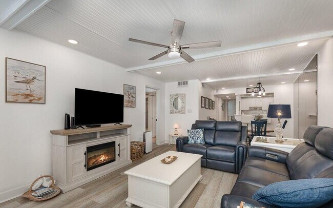 Building Photo - 1175 Florida A1A